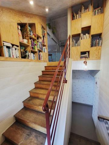 Immeuble de rapport à vendre à Ussel en Corrèze (19200), ref : UM 1299