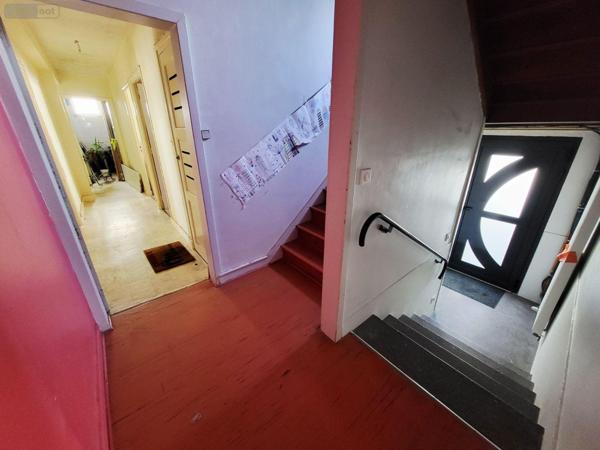 Immeuble de rapport à vendre à Ussel en Corrèze (19200), ref : UM 1299