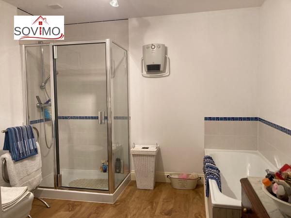 MAISON DE VILLAGE, 5 CHAMBRES, GRANGE ET JARDIN ATTENANTS