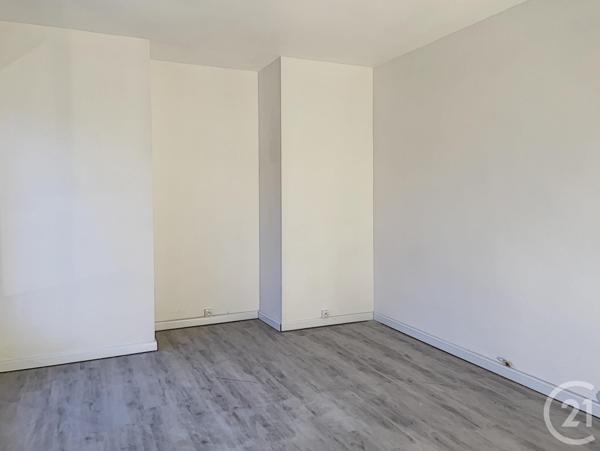 Appartement F4 à vendre  4 pièces - 65,90 m2 LE THILLOT - 88