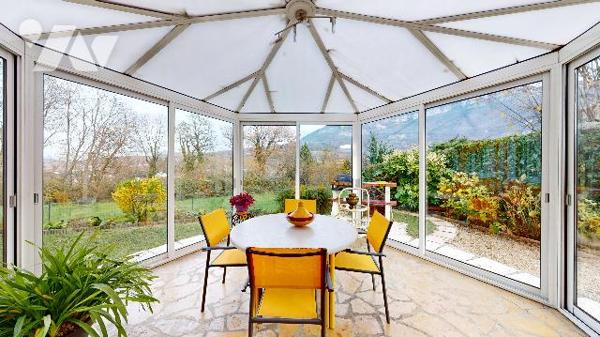 Belle maison de plain-pied à Mouxy – 132 m² + véranda – Quartier calme, sans vis-à-vis