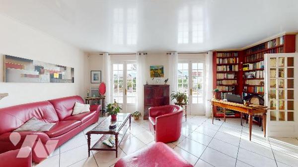 Belle maison de plain-pied à Mouxy – 132 m² + véranda – Quartier calme, sans vis-à-vis