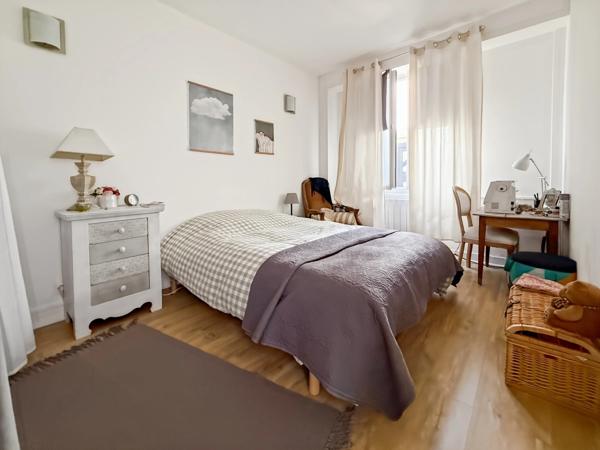 Dept de la Vienne (86) Immeuble à vendre CHATELLERAULT (86)