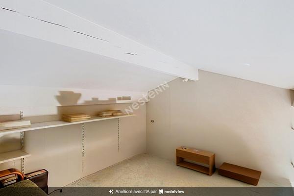 Maison de plain-pied 101 m² avec piscine, garage et terrain de 523 m² à Vitrolles