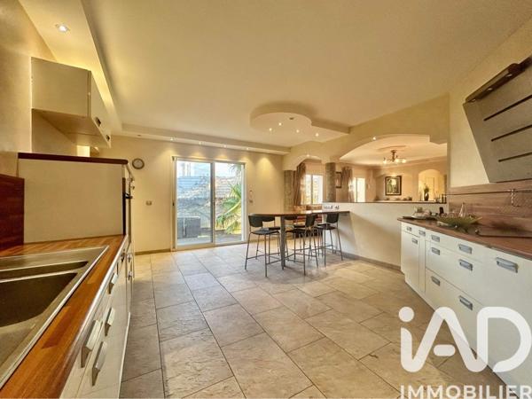Maison (prestige) à vendre 11 pièces 200 m² Saint-Jean-de-Védas