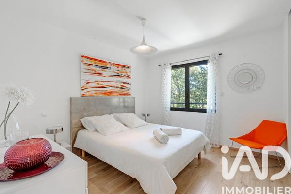 Maison à vendre 5 pièces 188 m² Gassin