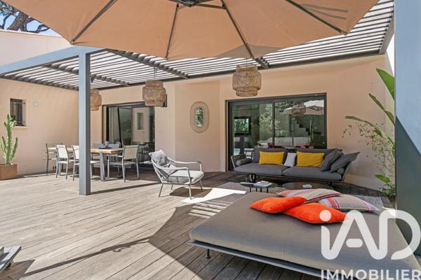 Maison à vendre 5 pièces 188 m² Gassin