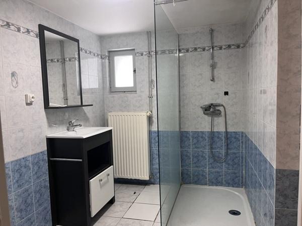 Maison à vendre 66 780 € Domérat 3 p 40 m² DPE D