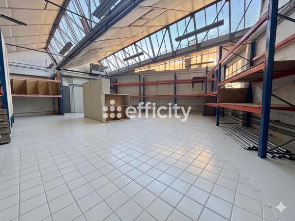 Local Commercial 10 pièces - 1086 m² Exclusivité