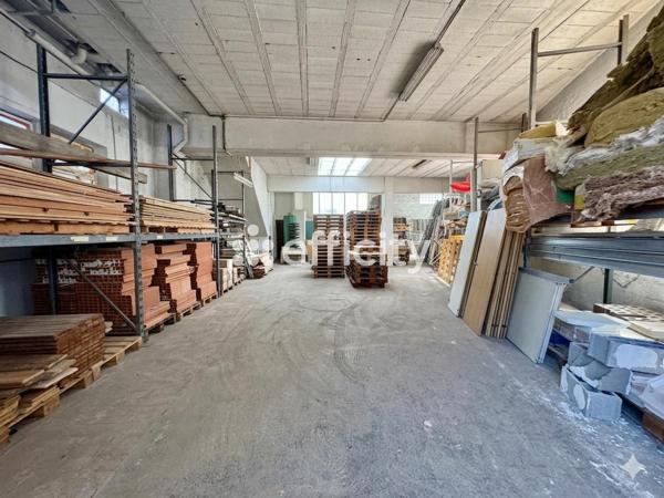 Local Commercial 10 pièces - 1086 m² Exclusivité