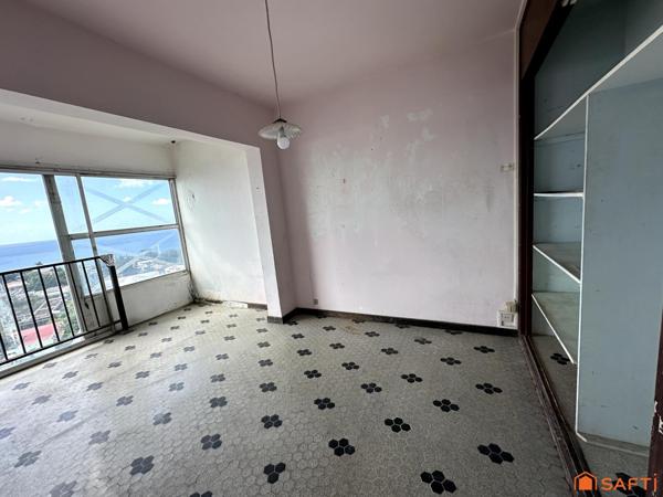 BELLEVUE/SCHOELCHER T4 DUPLEX À VENDRE VUE MER