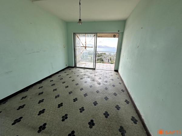 BELLEVUE/SCHOELCHER T4 DUPLEX À VENDRE VUE MER