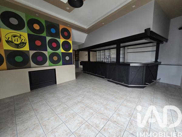 Immeuble à vendre 370 m² Sedan