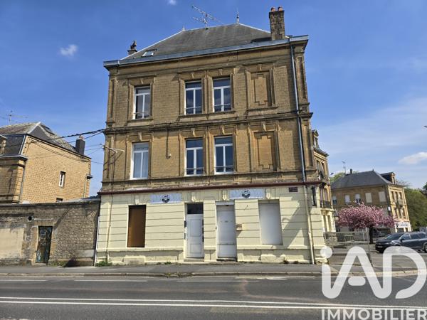 Immeuble à vendre 370 m² Sedan