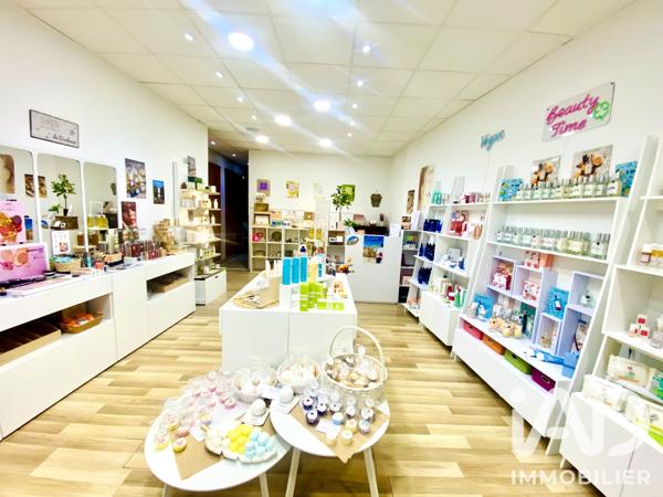 Murs commerciaux  à vendre 61 m² Grasse