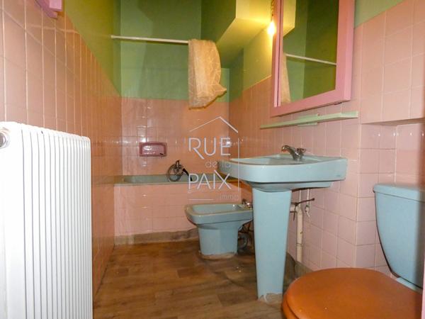 86100 CHATELLERAULT Châtellerault : Maison de ville secteur centre-ville