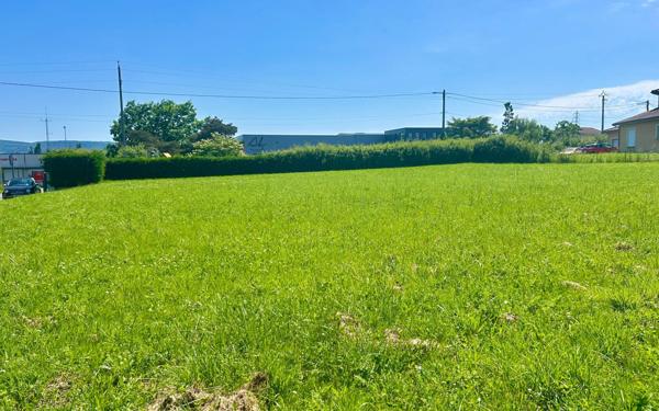 Terrain à vendre    La Tour-de-Salvagny