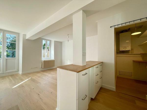 Maison à louer    4 pièces •  Toulouse