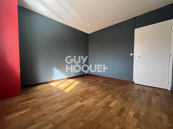 APPARTEMENT À LOUER DE 4 PIÈCES DE 95,36 M²