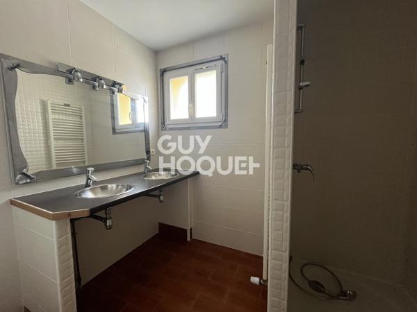 APPARTEMENT À LOUER DE 4 PIÈCES DE 95,36 M²