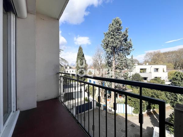 APPARTEMENT À LOUER DE 4 PIÈCES DE 95,36 M²