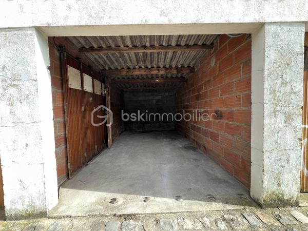 Parking de 110 m²