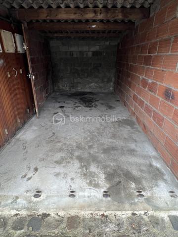Parking de 110 m²