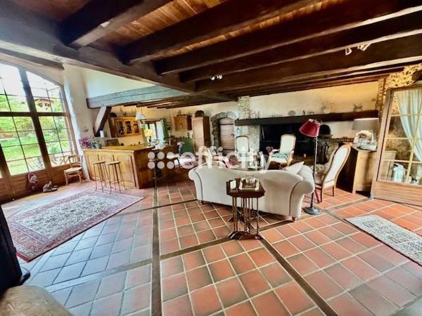 Maison 8 pièces - 306 m² Bien prestige