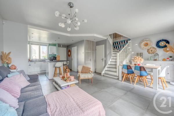 Maison à vendre  4 pièces - 77,95 m2 BRIE COMTE ROBERT - 77