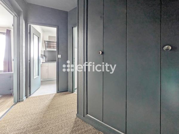 Appartement
         1 pièce
        - 34 m²