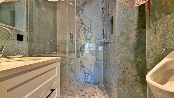 Beaulieu-sur-Mer Centre-ville, 2 pièces rénové avec élégance