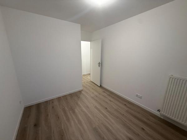 Appartement Le Blanc Mesnil 3 pièce(s) 60.37 m2
