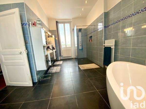 Maison à vendre 7 pièces 149 m² Romorantin-Lanthenay