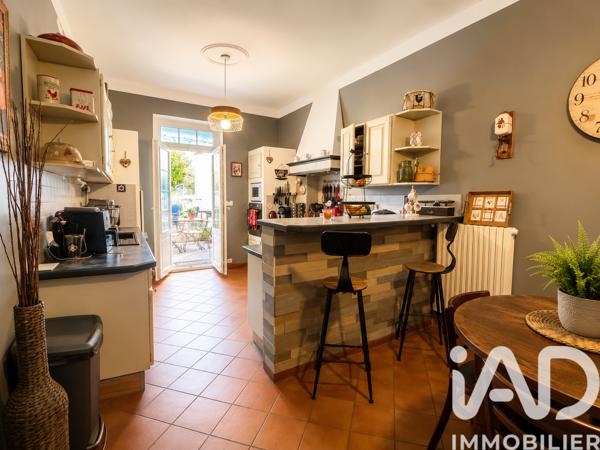 Maison à vendre 4 pièces 162 m² Malemort-du-Comtat