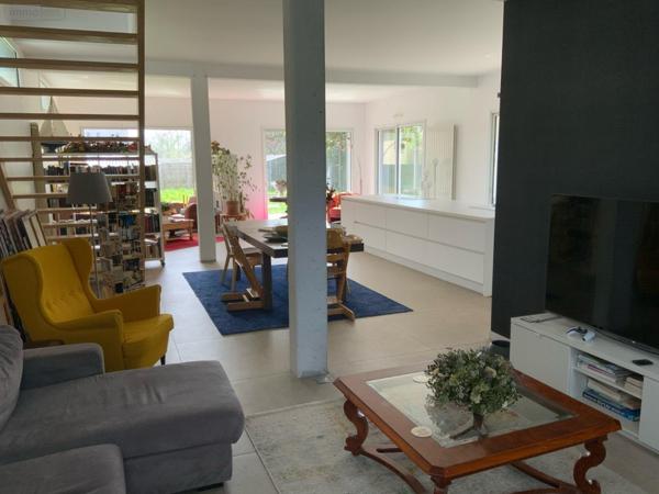 Maison à vendre à Chartres-de-Bretagne en Ille-et-Vilaine (35131), ref : JG 352