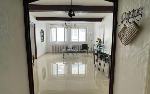 Maison à vendre    5 pièces •  Villemoustaussou