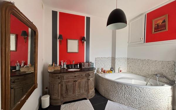 Maison à vendre    7 pièces •  Houlgate