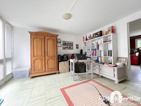 Vente Maison de ville - 6 pièces - 110m² - Jardin et garage - COGNAC