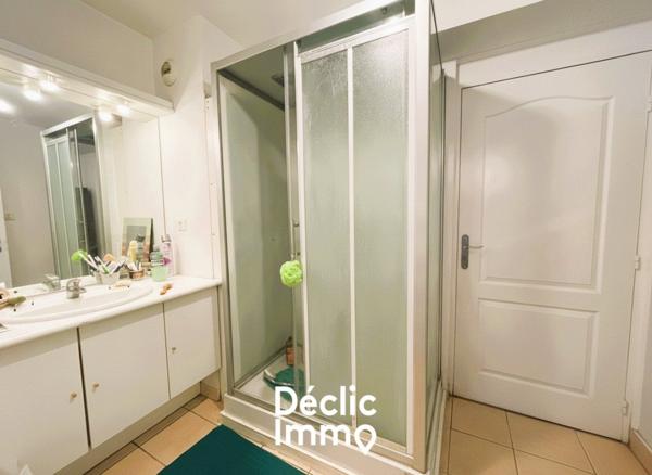 Vente appartement Montpellier Hôpitaux - facultés, 97m² 5 pièces 300 000€