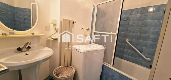SUPERBE 2 PIECES 46 M2 DANS RESIDENCE AVEC PISCINE