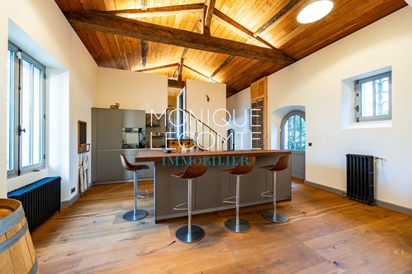 Immobilier de prestige à Bordeaux 			 33270 floirac 			BORDEAUX -MAISON DE MAÎTRE DE 600m2 SUR LES HAUTEURS-VUE PANORAMIQUE-PARC DE 2,17 HA- PISCINE ET TENNIS