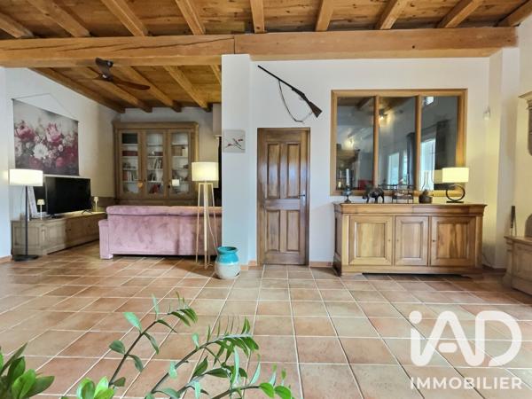 Maison à vendre 6 pièces 185 m² Saint-Martin-de-Crau