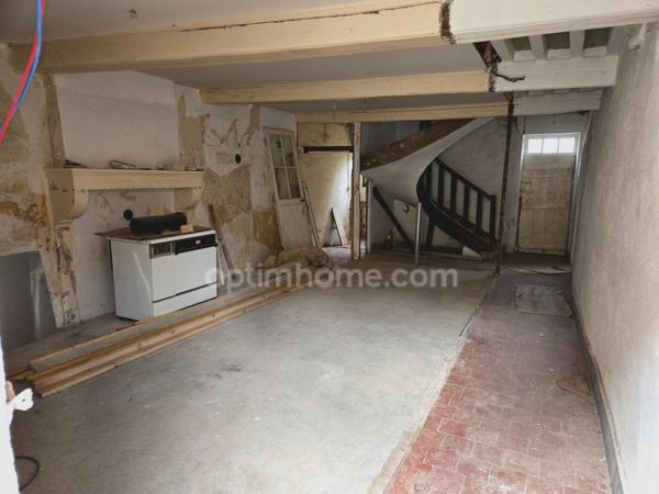 Maison à vendre 5 pièces CHAROLLES (71)