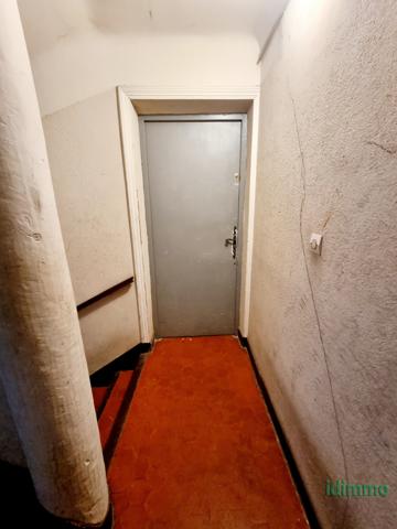 Affaire Draguignan immeuble de 5 appartements dont 4 F3 et un F2+cave et local 315000€ crn2392  Draguignan (83300)