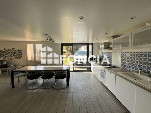 À vendre Maison 6 pièces 130.28 m² - Digne-les-bains 04000