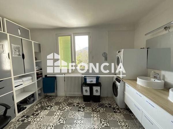 À vendre Maison 6 pièces 130.28 m² - Digne-les-bains 04000