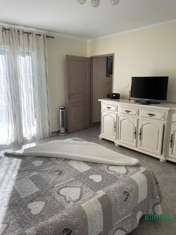 Maison  Suze-la-Rousse (26790)