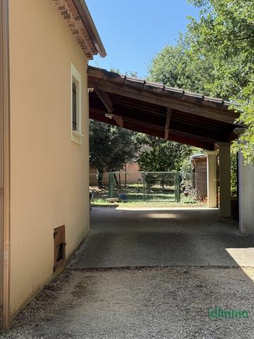 Maison  Suze-la-Rousse (26790)