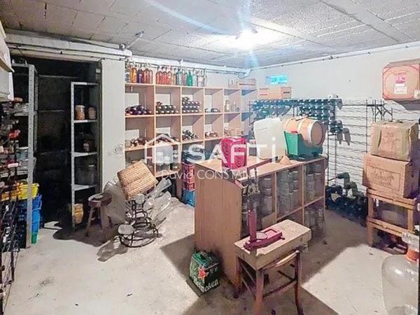 MAISON FAMILIALE EN CENTRE VILLAGE