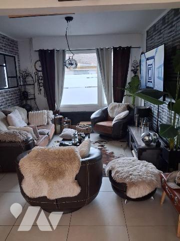 A VENDRE maison semi individuelle de 113m² habitable sur une parcelle de 249m² avec garage comp...